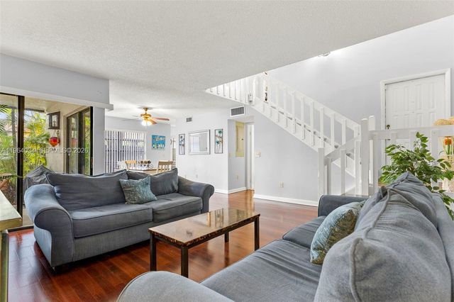 13234 SW 111th Ter 4-2, Miami, FL 33186