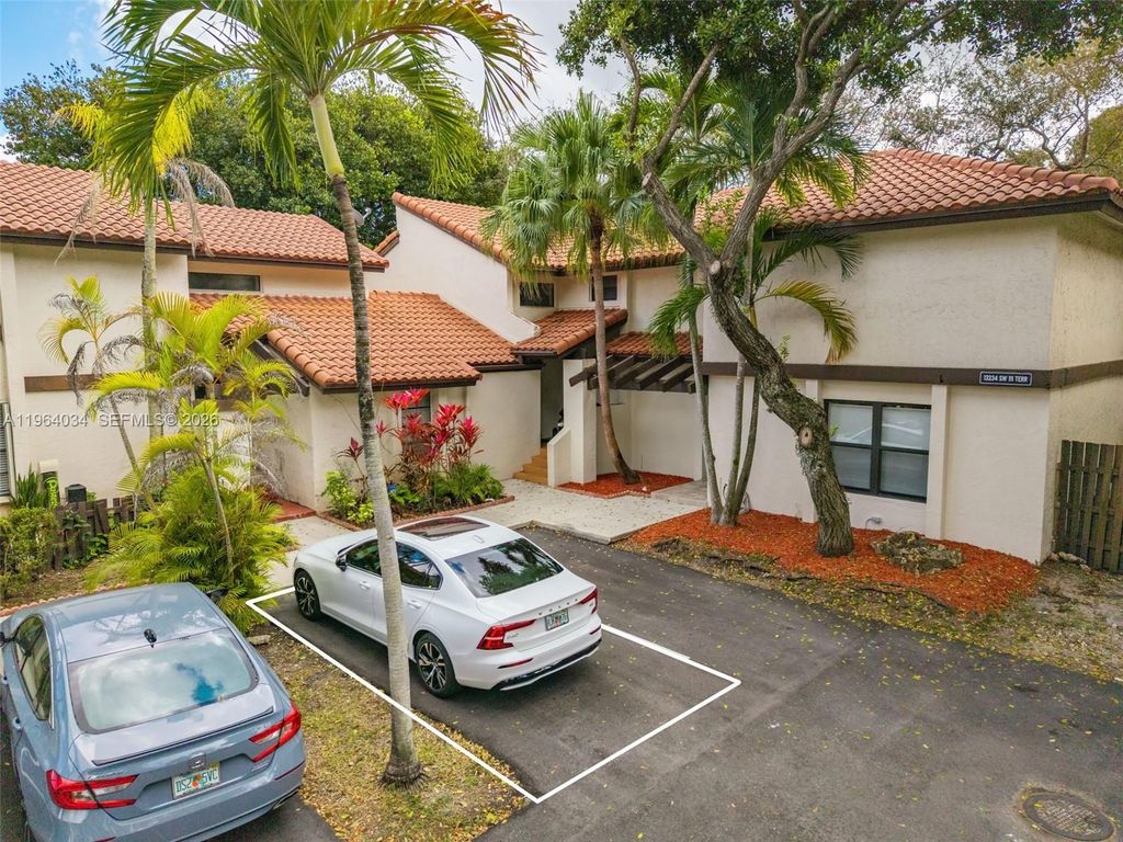 13234 SW 111th Ter 4-2, Miami, FL 33186