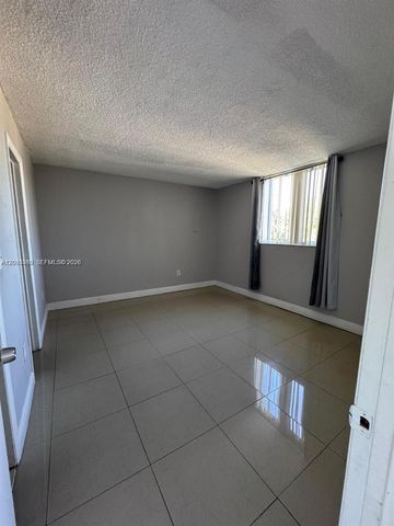 10090 NW 80th Court 1361, Hialeah Gardens, FL 33016