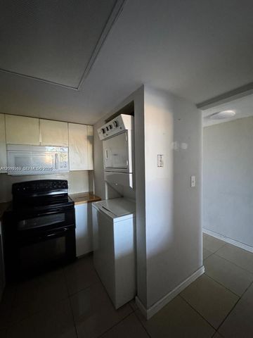 10090 NW 80th Court 1361, Hialeah Gardens, FL 33016