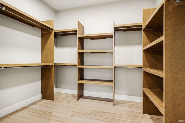 19332 Sweetbriar Court, Bristol, IN 46507