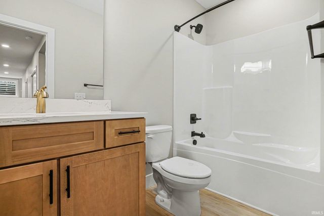 19332 Sweetbriar Court, Bristol, IN 46507