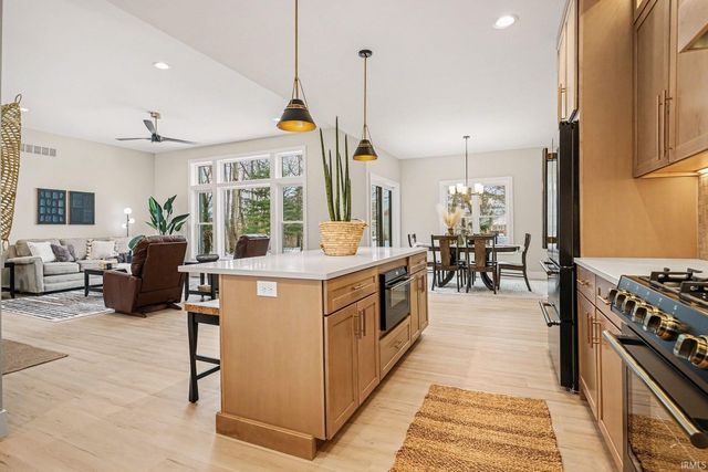 19332 Sweetbriar Court, Bristol, IN 46507