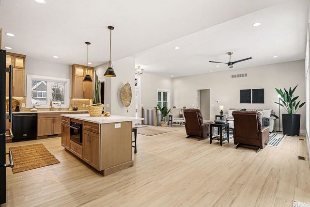 19332 Sweetbriar Court, Bristol, IN 46507