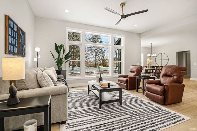 19332 Sweetbriar Court, Bristol, IN 46507