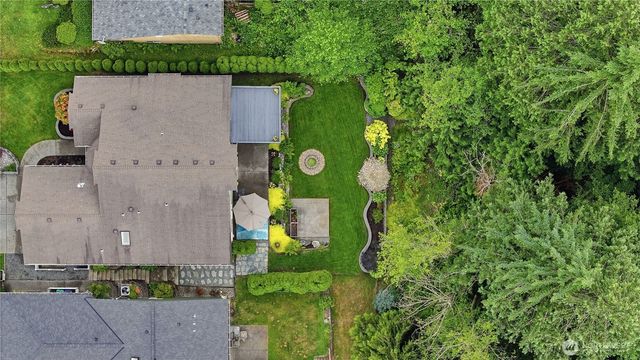 18012 Ambleside Court, Arlington, WA 98223