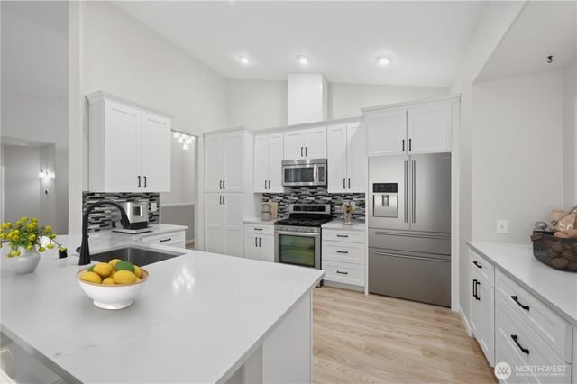 18012 Ambleside Court, Arlington, WA 98223