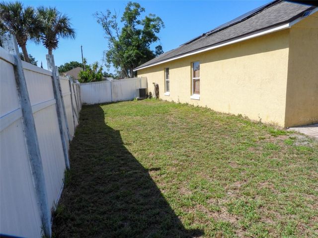 8035 COUNTRY RUN PARKWAY, Orlando, FL 32818