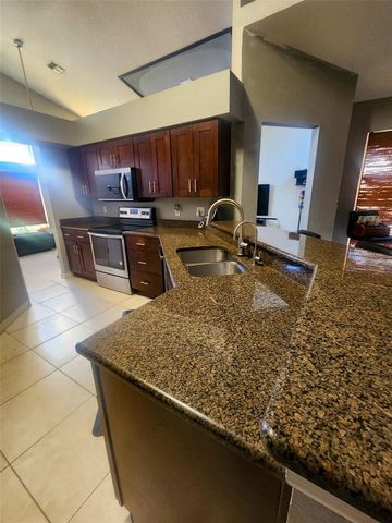 8035 COUNTRY RUN PARKWAY, Orlando, FL 32818