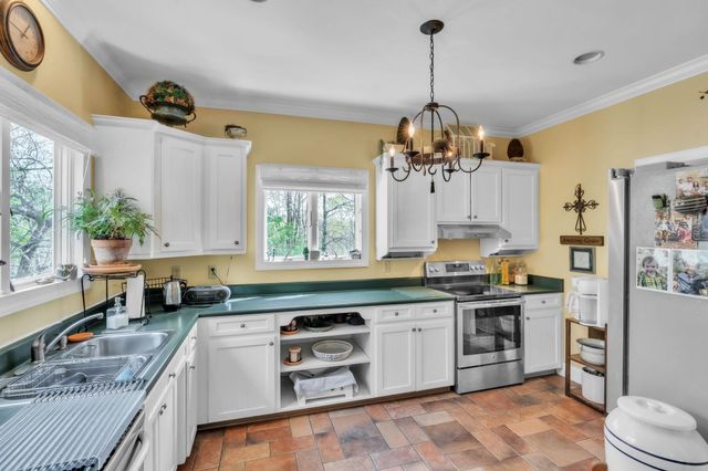 1980 Highway 11, Landrum, SC 29356