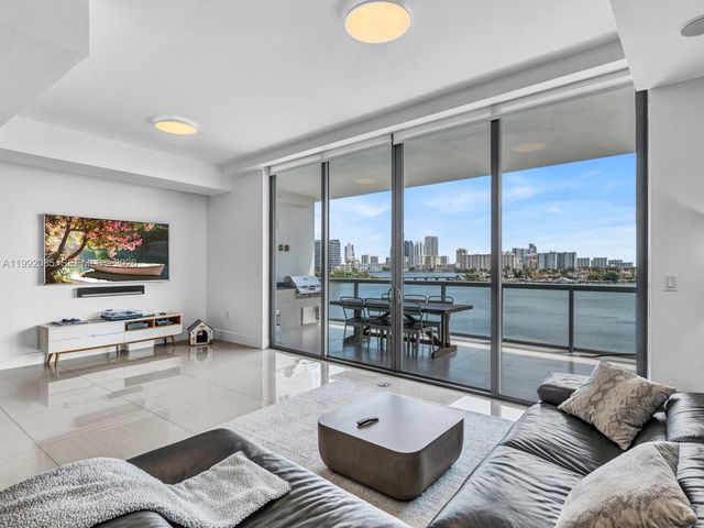 3300 NE 188th St 511, Aventura, FL 33180