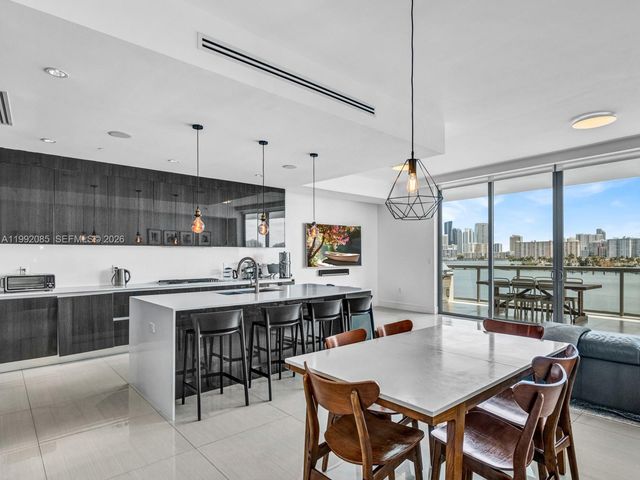 3300 NE 188th St 511, Aventura, FL 33180