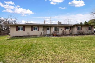 10206 S State Road, Goodrich, MI 48438