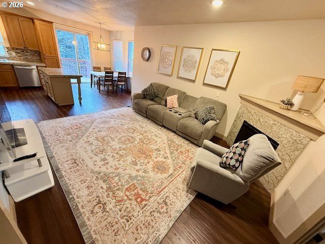 1987 Ne 49TH Way, Hillsboro, OR 97124