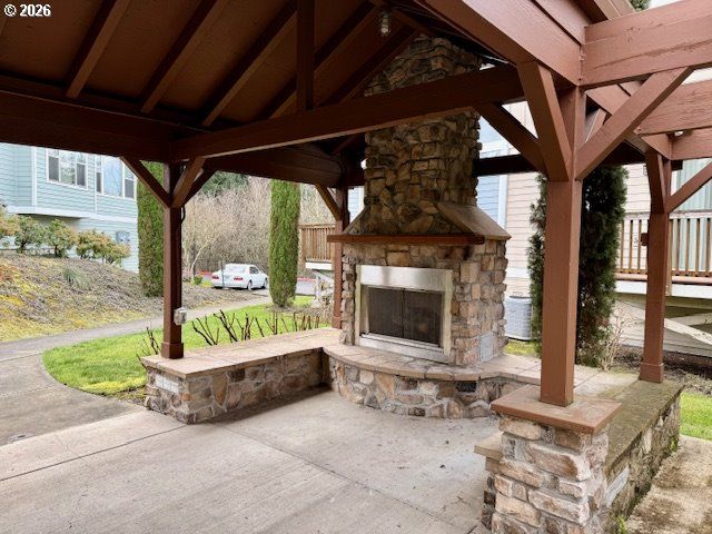 1987 Ne 49TH Way, Hillsboro, OR 97124