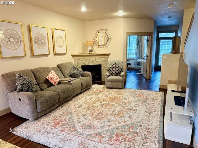 1987 Ne 49TH Way, Hillsboro, OR 97124