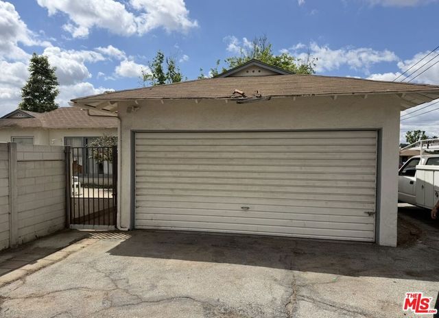 727 E Mountain View Avenue, Glendora, CA 91741