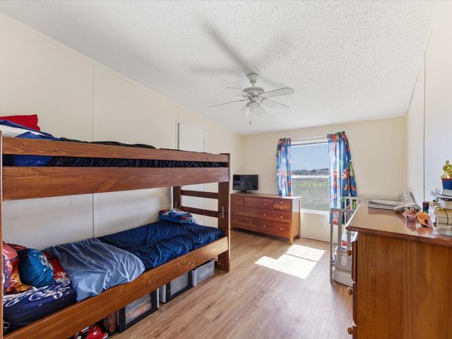 3155 Shady Creek Circle, Red Oak, TX 75154