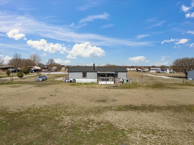 3155 Shady Creek Circle, Red Oak, TX 75154