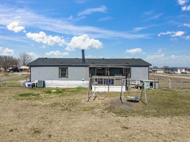 3155 Shady Creek Circle, Red Oak, TX 75154