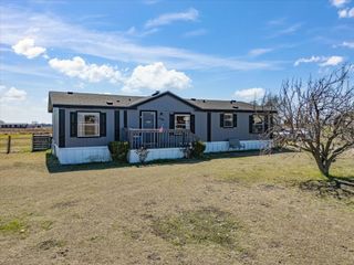 3155 Shady Creek Circle, Red Oak, TX 75154