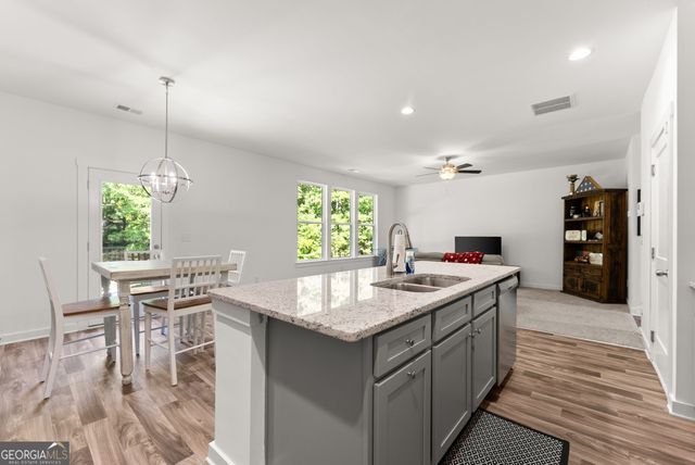 70 Edith Court, Statham, GA 30666