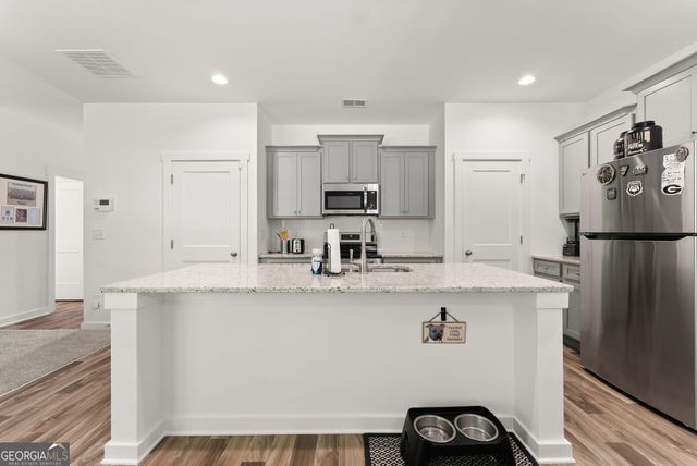 70 Edith Court, Statham, GA 30666