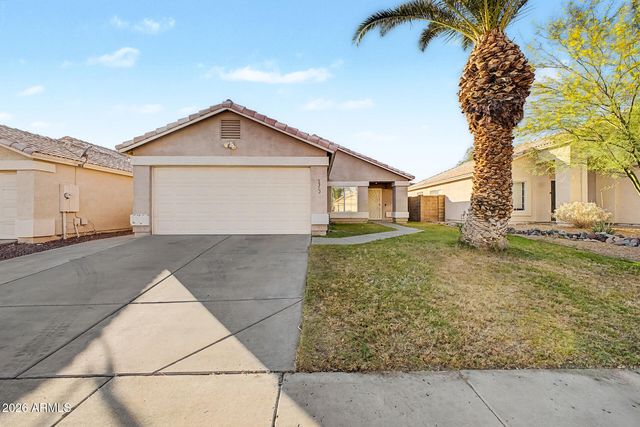 3530 W SANDS Drive, Glendale, AZ 85310