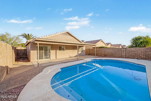 3530 W SANDS Drive, Glendale, AZ 85310