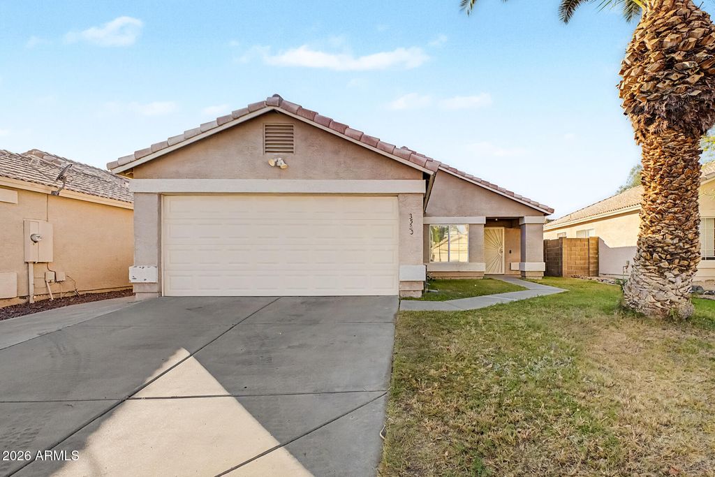 3530 W SANDS Drive, Glendale, AZ 85310
