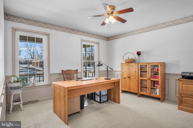 338 LOCUST LN, Mount Joy, PA 17552