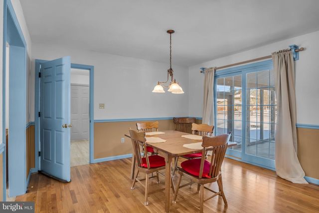 338 LOCUST LN, Mount Joy, PA 17552