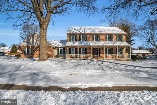 338 LOCUST LN, Mount Joy, PA 17552