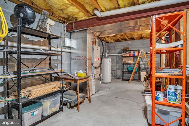 338 LOCUST LN, Mount Joy, PA 17552