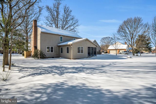 338 LOCUST LN, Mount Joy, PA 17552