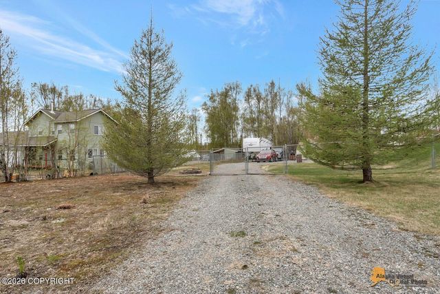 1598 W Gold Bar Road, Wasilla, AK 99654