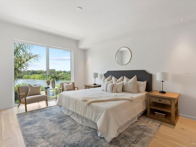 1020 SUNSET POINT ROAD 213, Clearwater, FL 33755