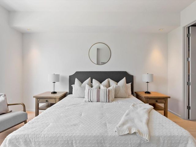 1020 SUNSET POINT ROAD 213, Clearwater, FL 33755