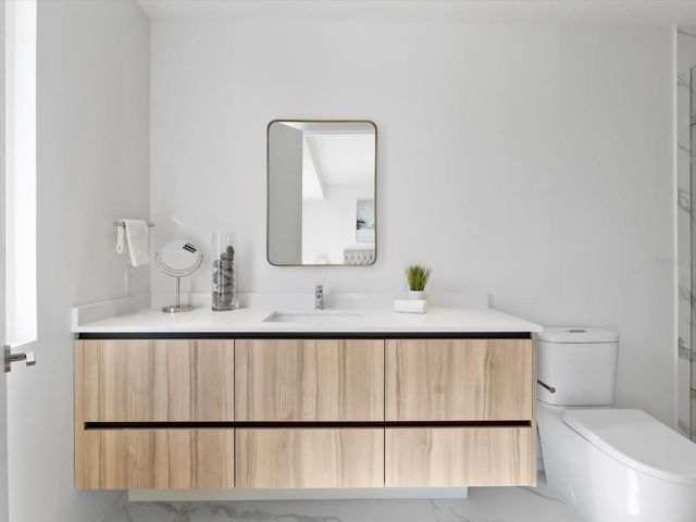 1020 SUNSET POINT ROAD 213, Clearwater, FL 33755