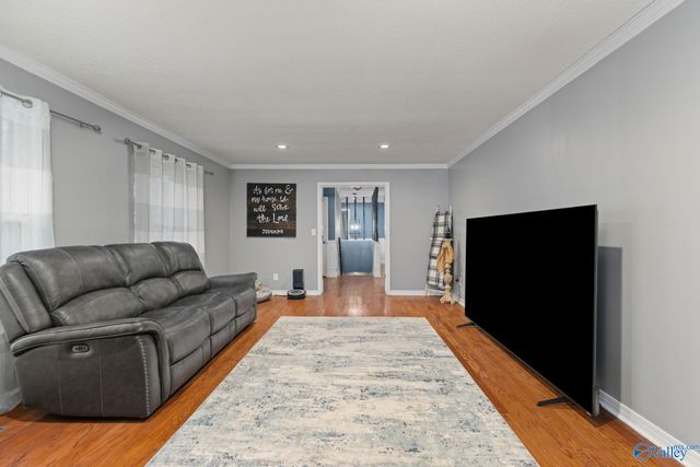 2806 Burningtree Mountain Road, Decatur, AL 35603