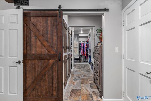 2806 Burningtree Mountain Road, Decatur, AL 35603