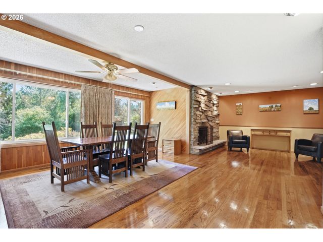 20220 Se DELIA St, Damascus, OR 97089