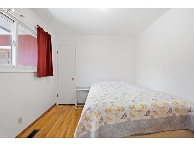 20220 Se DELIA St, Damascus, OR 97089