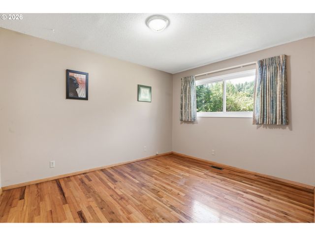 20220 Se DELIA St, Damascus, OR 97089