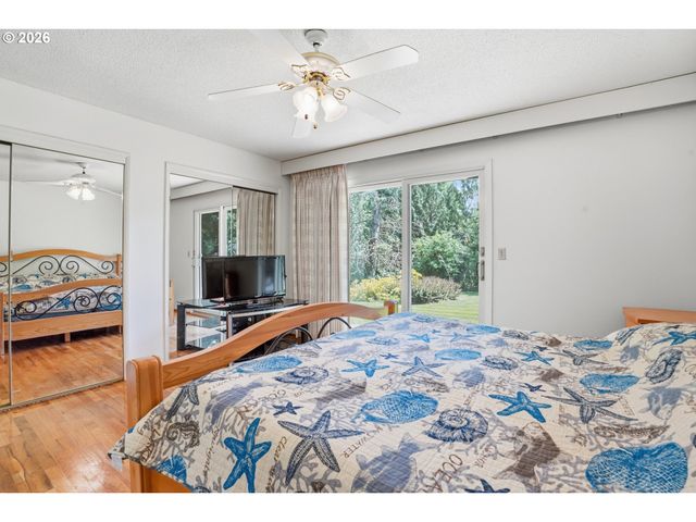 20220 Se DELIA St, Damascus, OR 97089