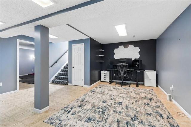 1011 Peggy Drive, Greenwood, MO 64034