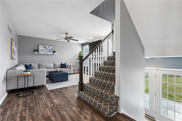 1011 Peggy Drive, Greenwood, MO 64034