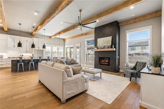 3604 SW Aurora Lane, Bentonville, AR 72713