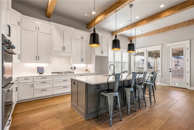 3604 SW Aurora Lane, Bentonville, AR 72713