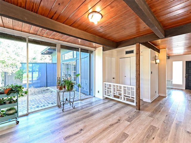 115 Snapper, Lakeway, TX 78734